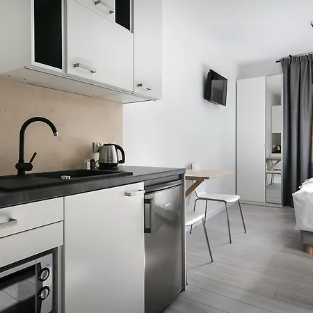 بيت شباب Soda & *