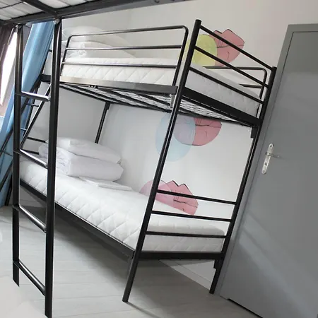 Hostel Soda Hostel&apartments *